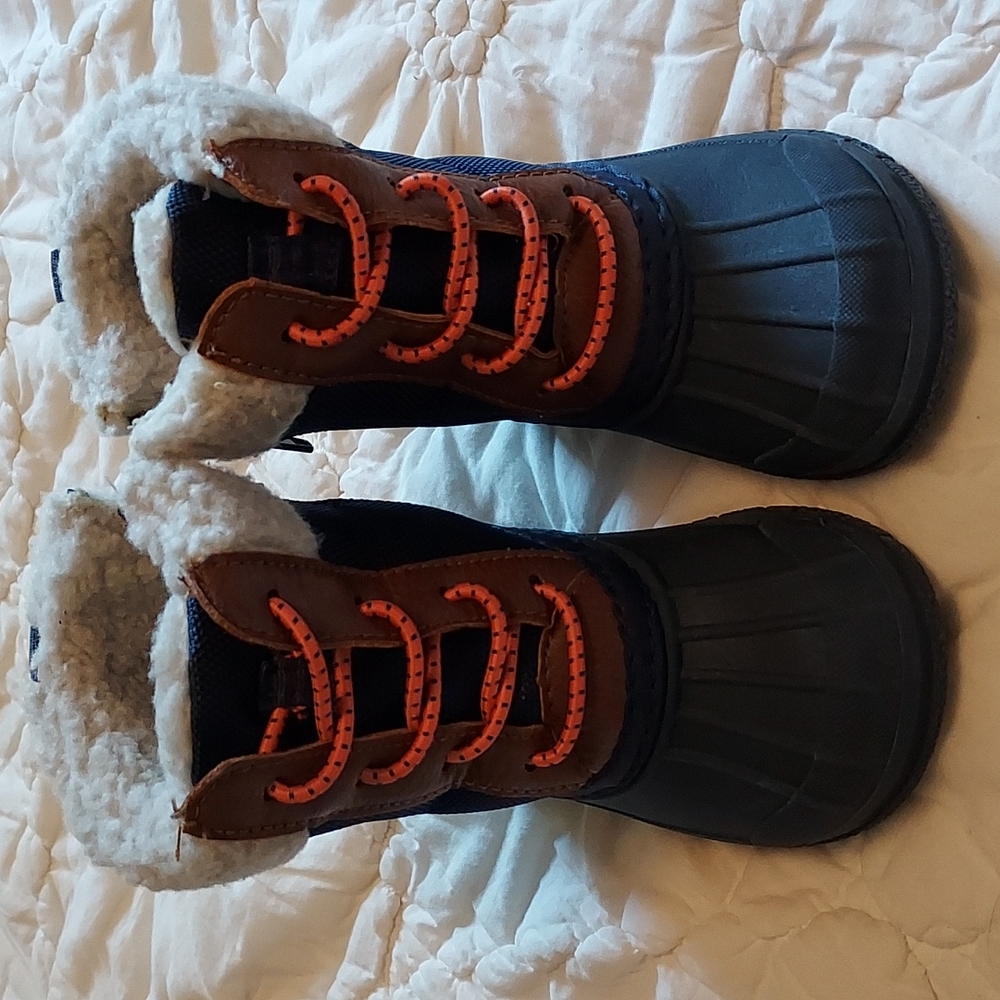 OshKosh B'Gosh Boys "Aspen-B" Snow Boots, Navy Blue Size 5 Toddler